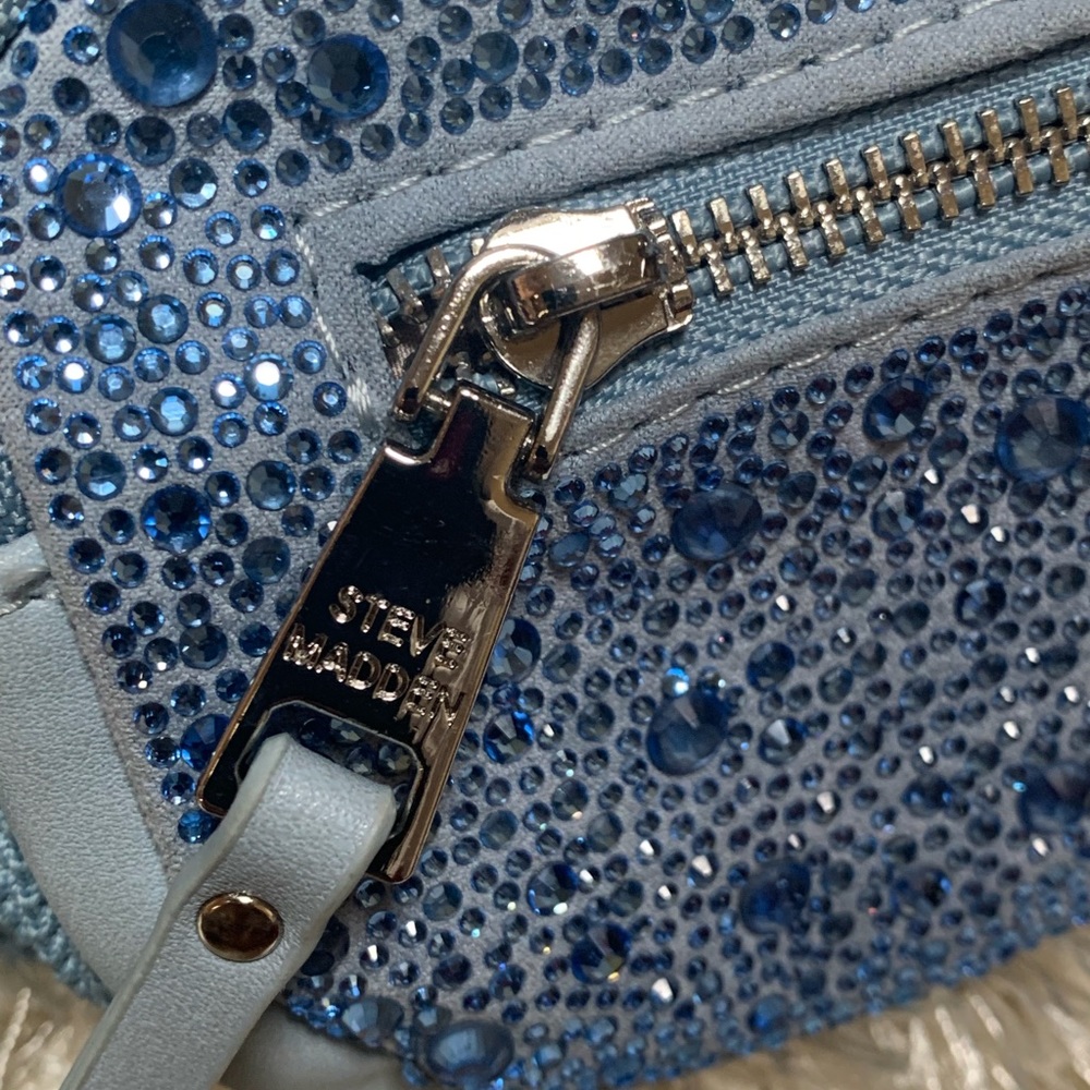 STEVE MADDEN Rhinestone Purse - Picture 3 of 8